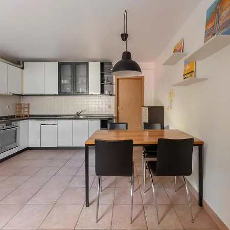 Art Apartment
