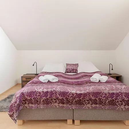 Διαμέρισμα Art *