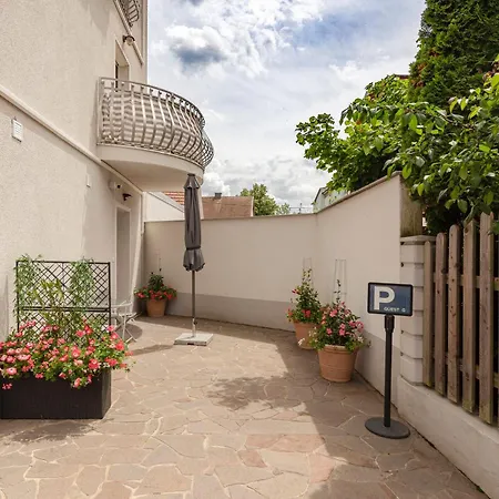 Art Διαμέρισμα *